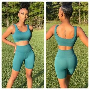 Available in burnt orange, soft pink, teal